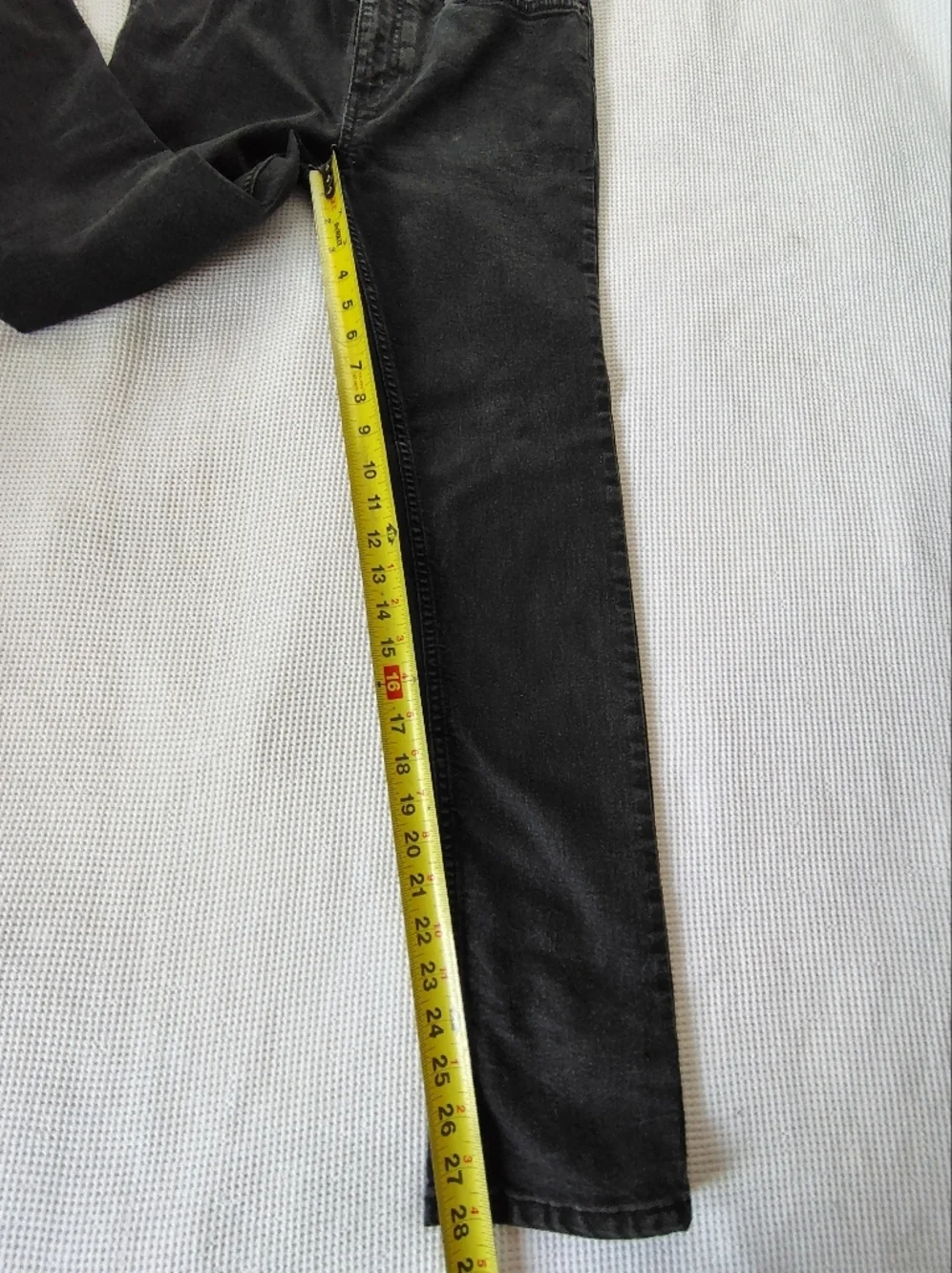 Levi's 510 Black Skinny Jeans Size 16 Reg / 28 X 30